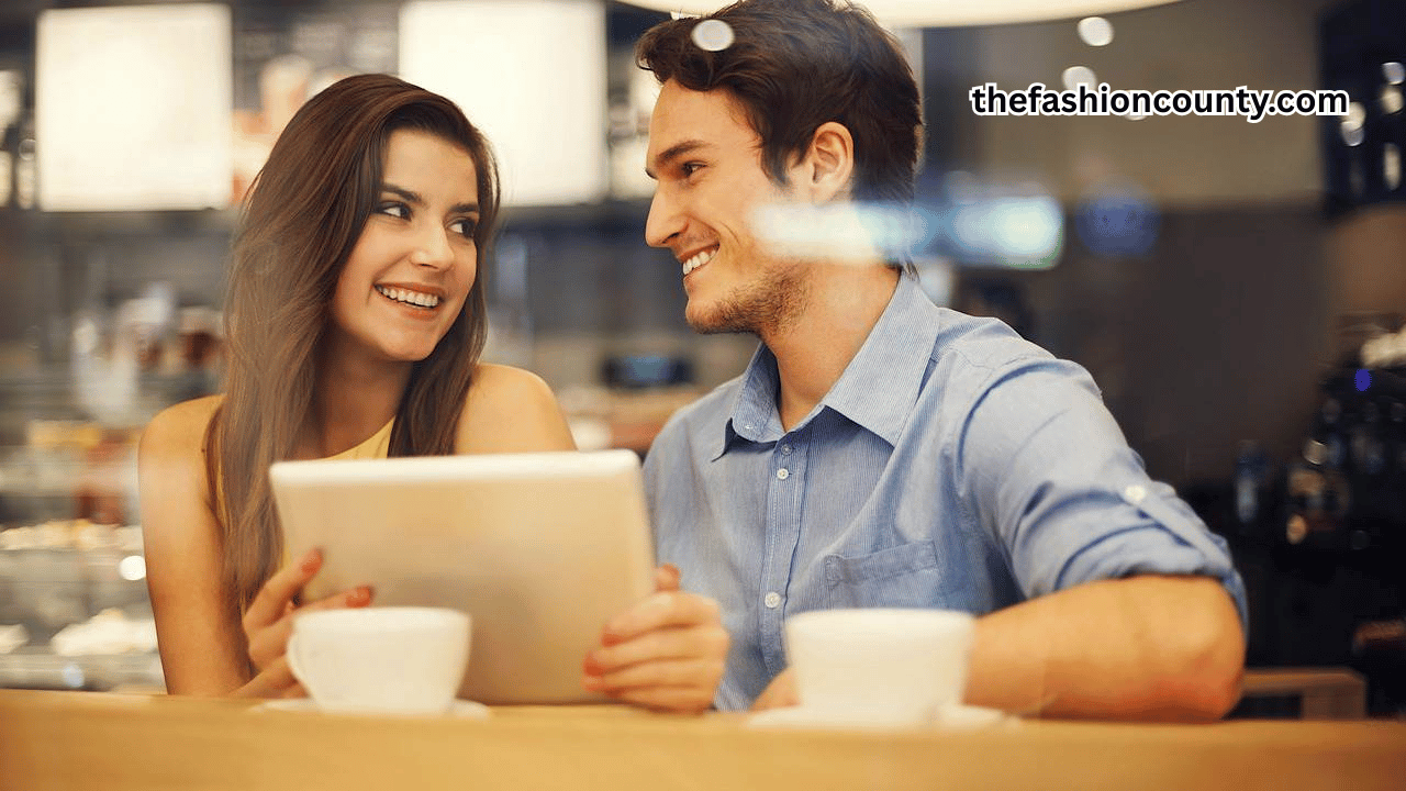 Couple exploring polyamorous relationship websites online